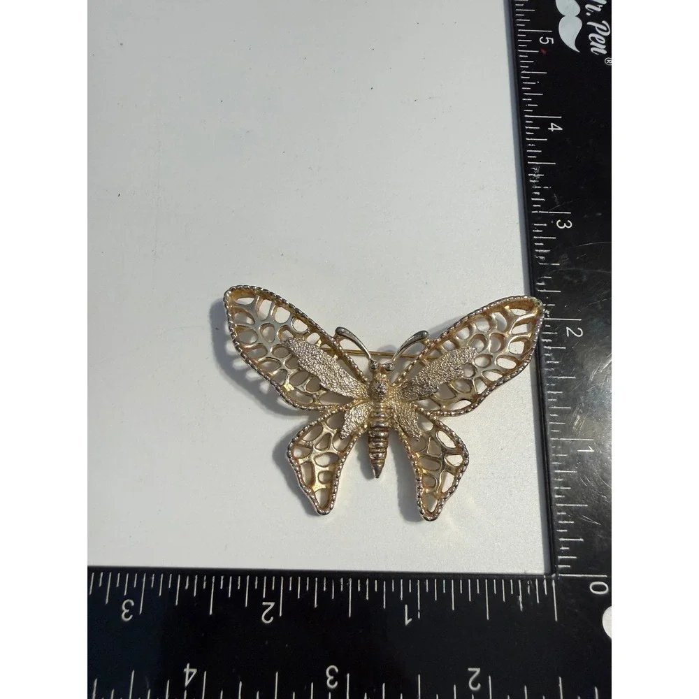 Vintage Sarah Coventry Gold Tone Butterfly Brooch Openwork Filigree Pin 2.5 Inch